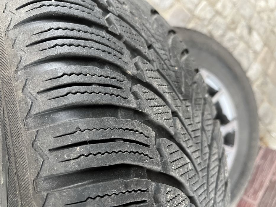 Felgi komplet kół Toyota Hilux Gr 2023