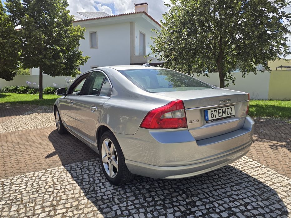 Volvo S80 2.4D 185 cv D5