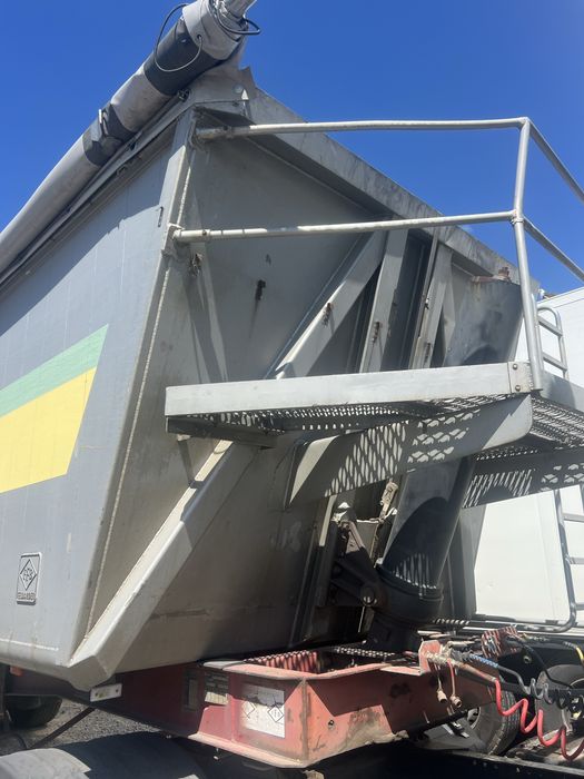Продам напівпричіп самосвал
