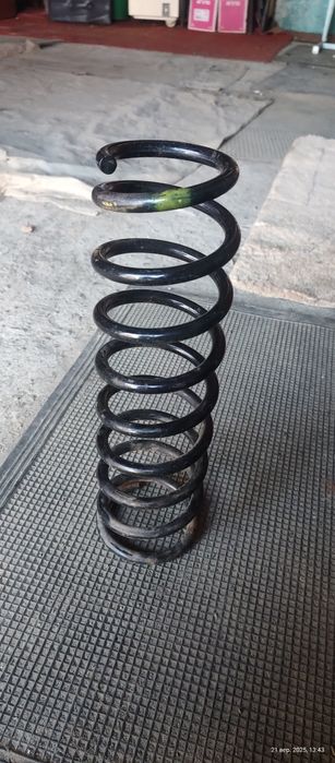 Пружина Лансер 9