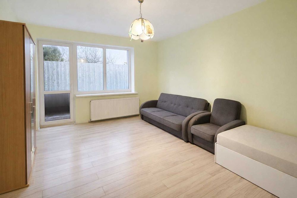 REZERWACJA! Przytulny parter z dużą piwnicą – Modrzyca 192 m²