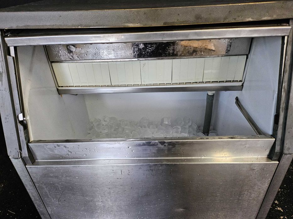 Máquina de gelo 40kg dia