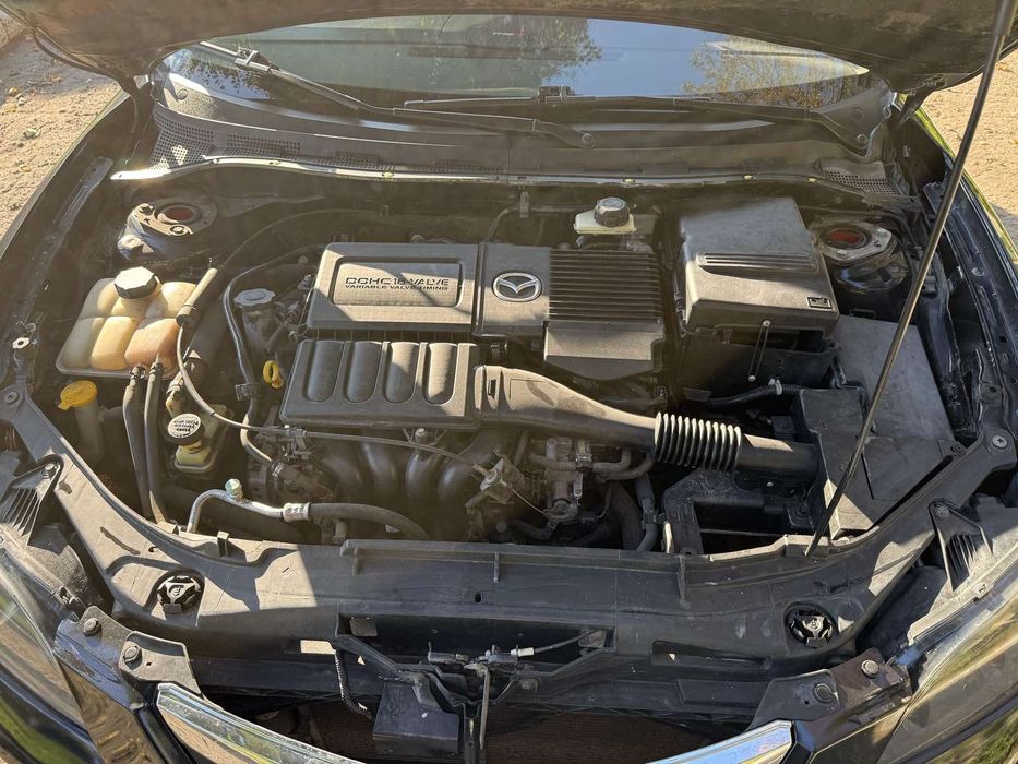 Продам автомобиль Mazda 3