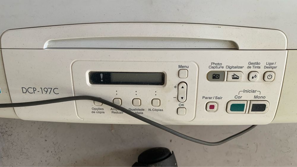 Brother DCP-195C Multifunction Printer64730090131585121