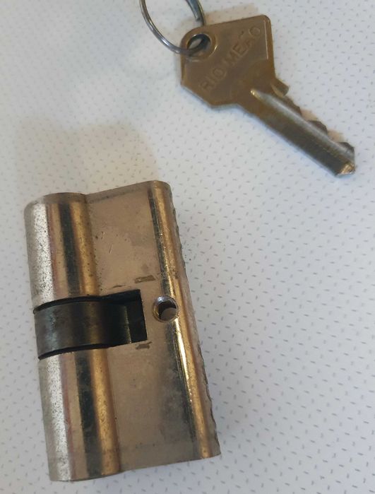 Canhão de fechadura AGC Rio Meão (Cilindro 790 Yale)