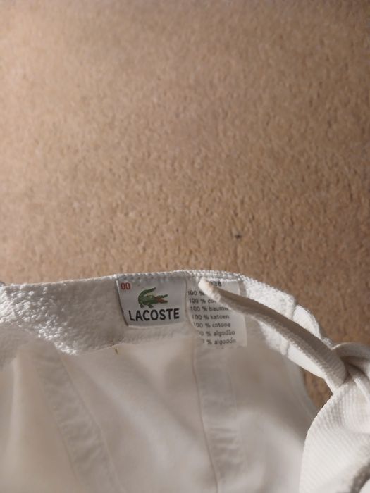 Boné Lacoste clássico branco