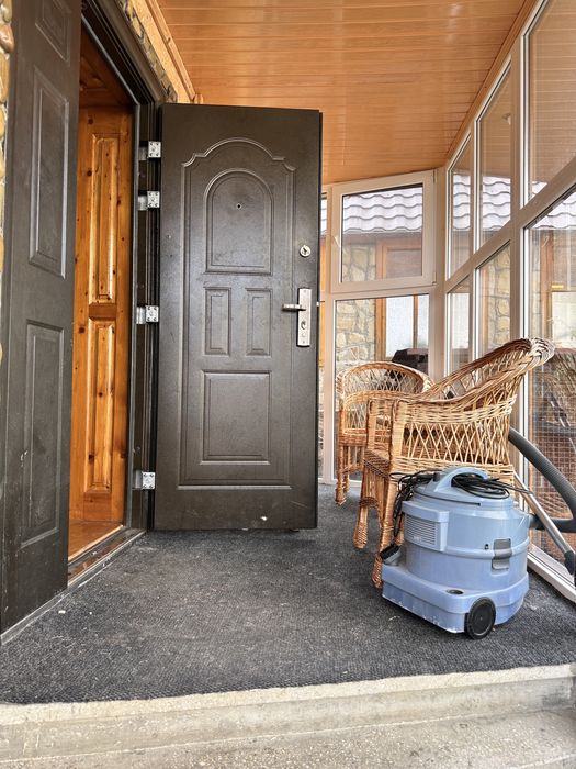 Продається будинок  у Надвірній