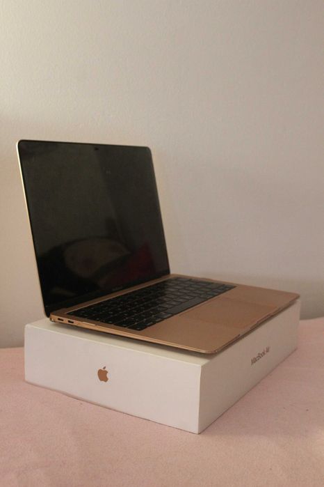 Macbook Air – i5 – excelente estado