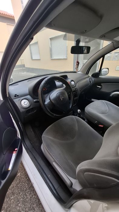 VENDO carro bom barato C3 2005