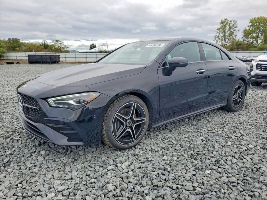 Mercedes-Benz CLA