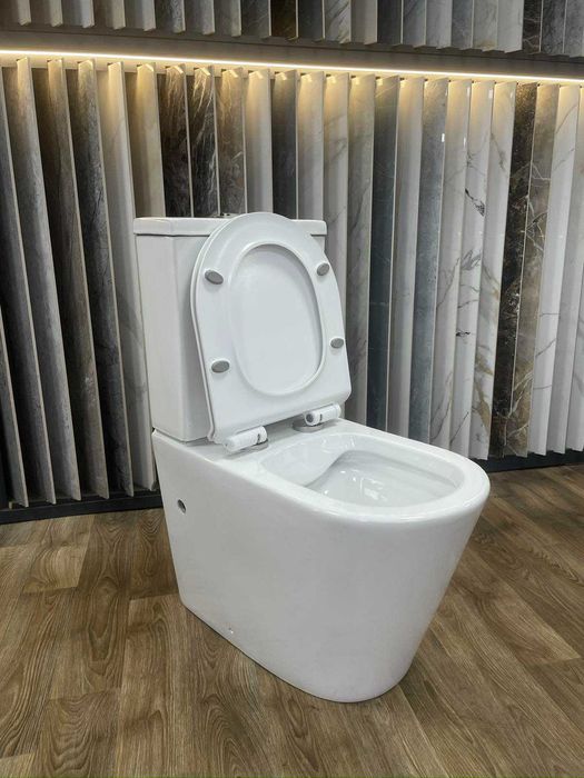 Унітаз підлоговий пристінний, Унітаз-компакт