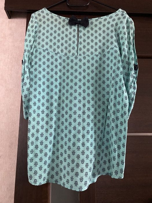 Блузи жіночі.(розмір М)