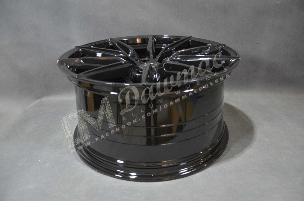 Felgi DM01 18" 8J ET32 5x120 Black
