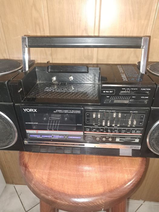 Radiomagnetofon kasetowy YORX