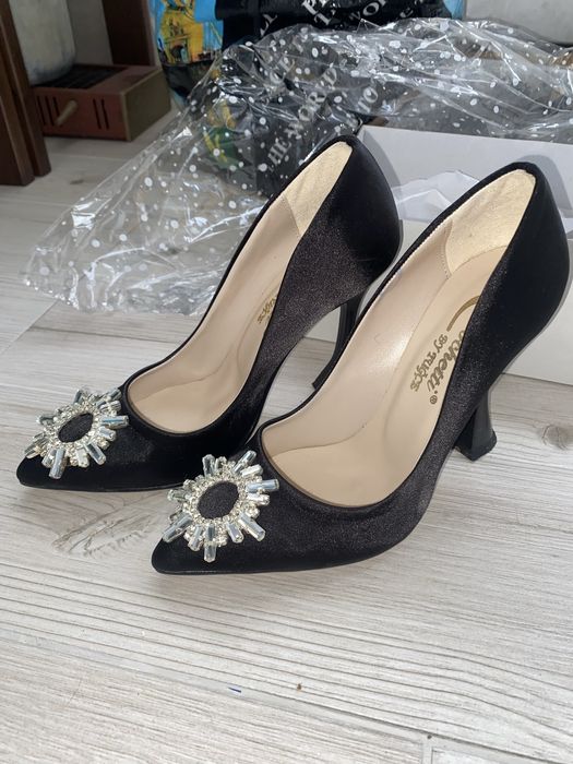 Дуже гарні туфельки