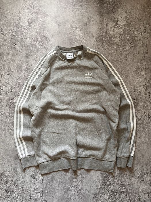Світшот від Adidas на Лампасах