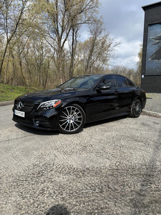 Mercedes-Benz C-Class 2018 VIN 55SWF8DB2KU287542 фото оголошення 2 з 23