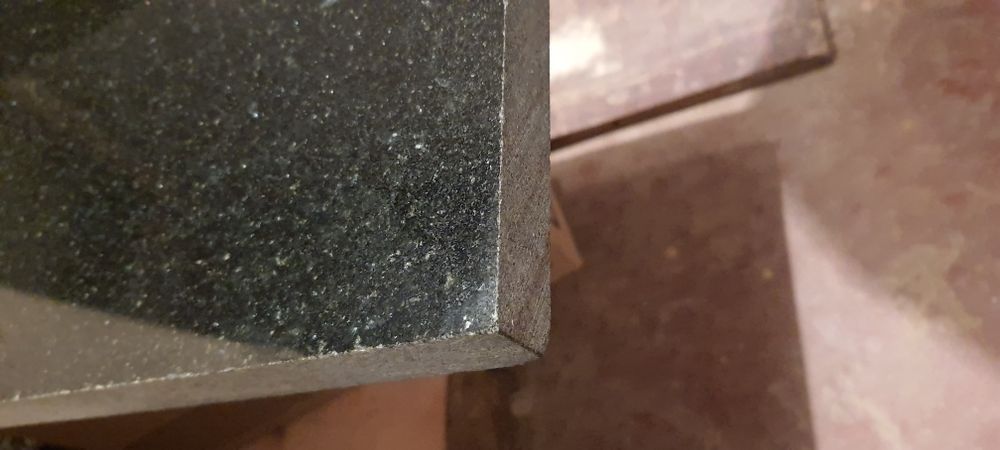 Полированная надгробная плита