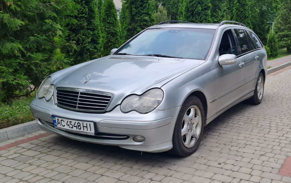 Mersedes-Benz. C200.   2,2 Diesel