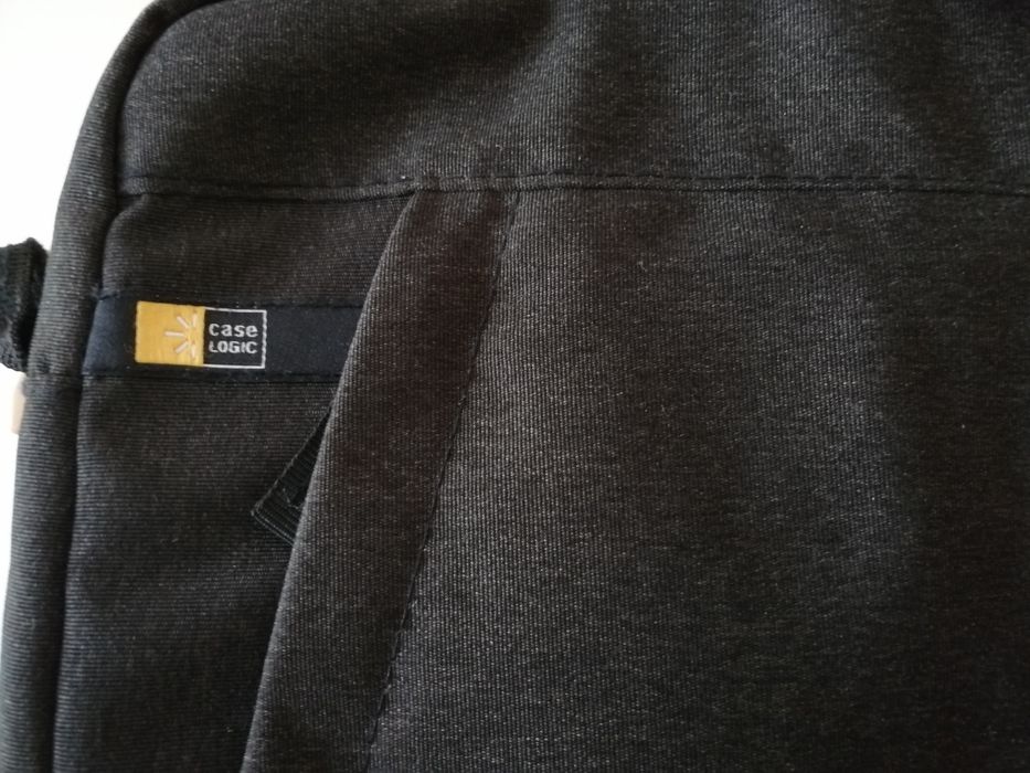 Case Logic Huxton czarna aktówka torba etui case na laptopa 15,6" A4