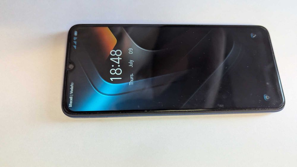 Телефон Redmi 12