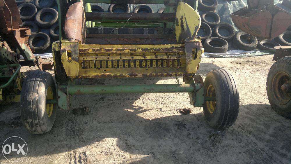 osłony podbieracza do pras John deere