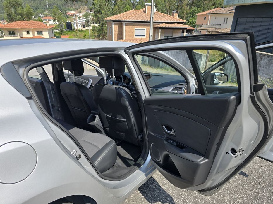 Renault megane lll 1.5 dci 110cv 12/2015