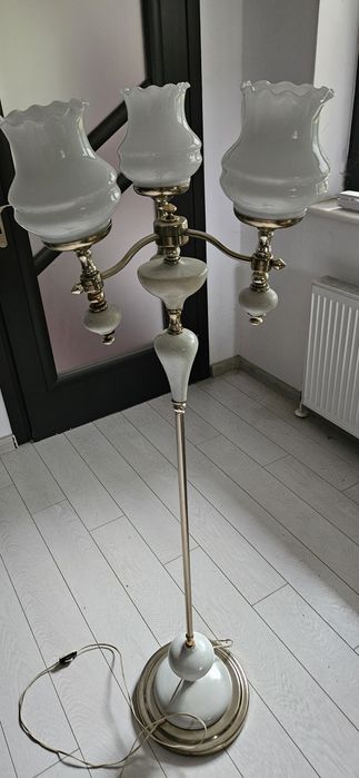 Lampa stojąca ze szklanymi kloszami, PRL