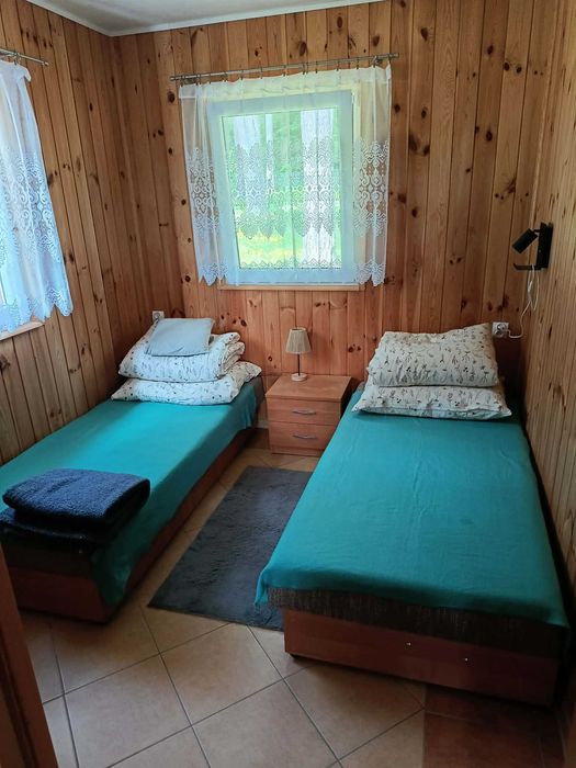 Domek  nad jeziorem Leśny Zakątek w Gołdapi. Najbliższy wolny termin 13,08-17,08  Cena300zł/doba.