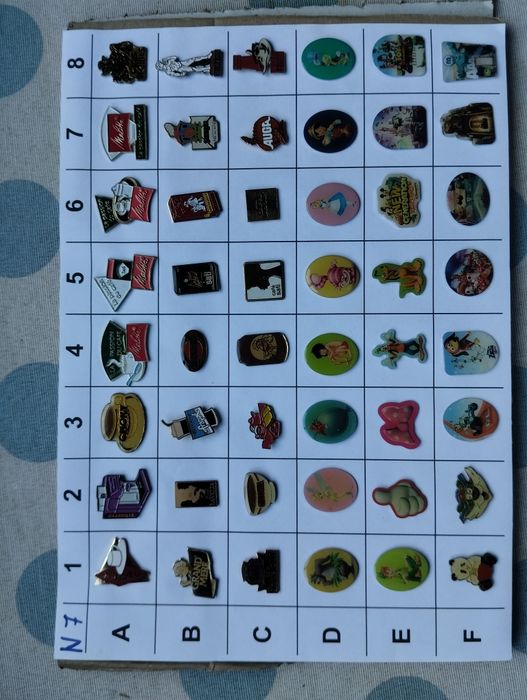 (N) Pins de vários temas