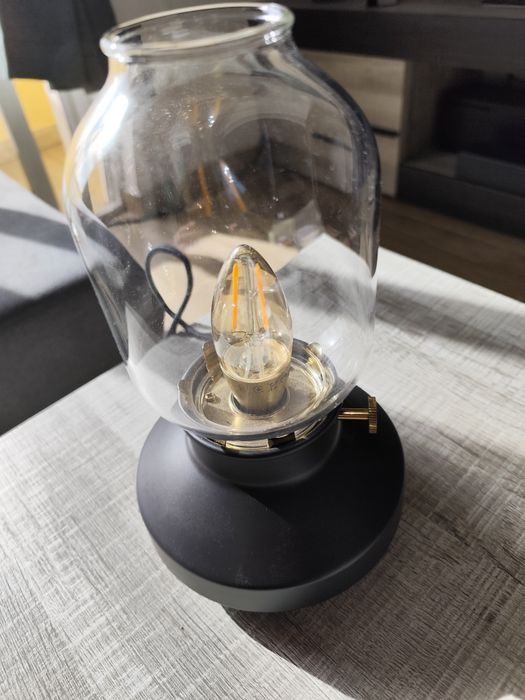 Candeeiro de mesa TÄRNABY