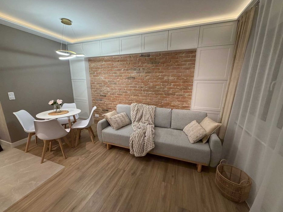 Studio 25 m² po generalnym remoncie | 1 minuta do metra | ul. Batalionu Parasol, Wola