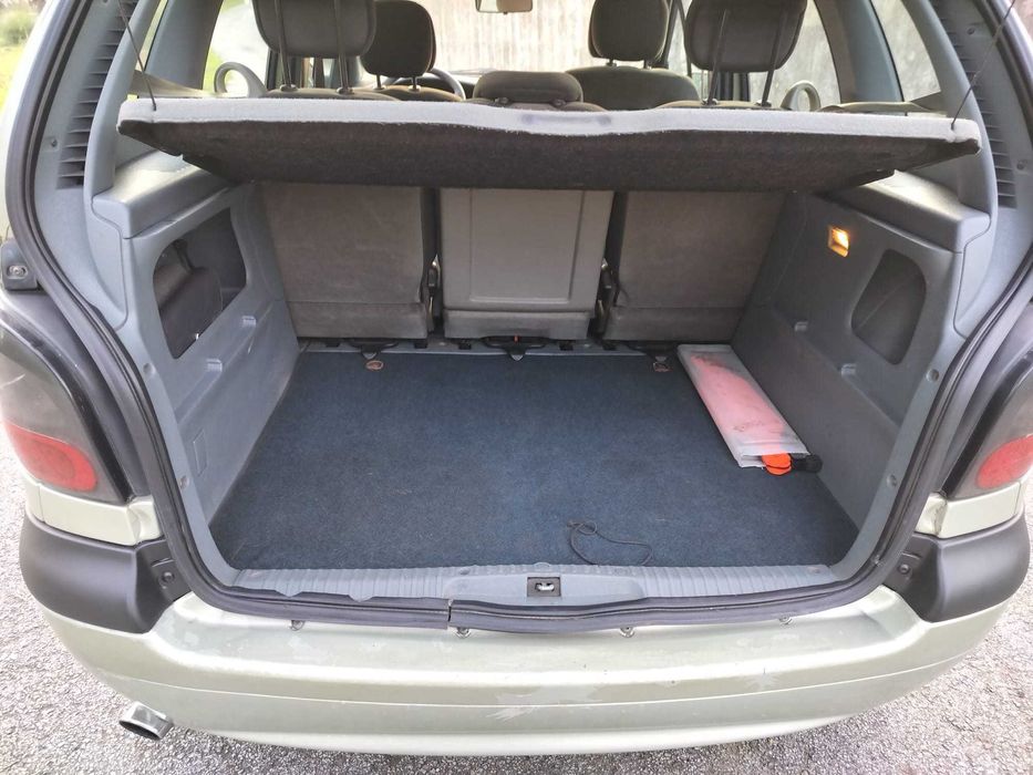 Renault Scenic 1.4i - 1999