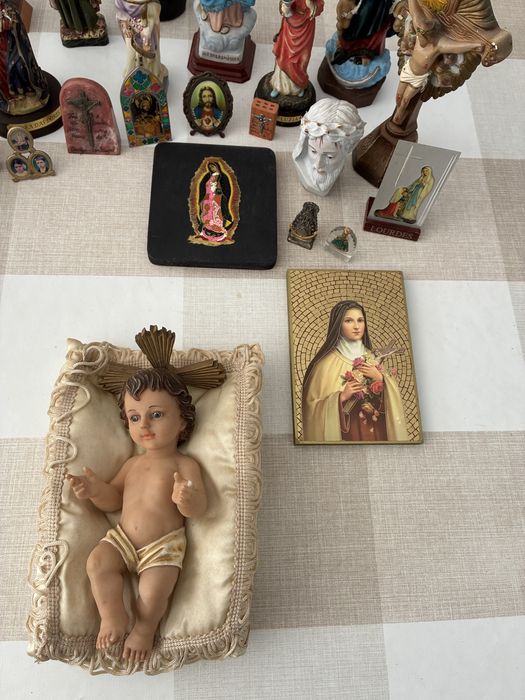 Figuras religiosas várias