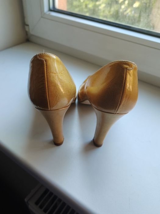 Hiszpańskie damskie buty rozmiar 39