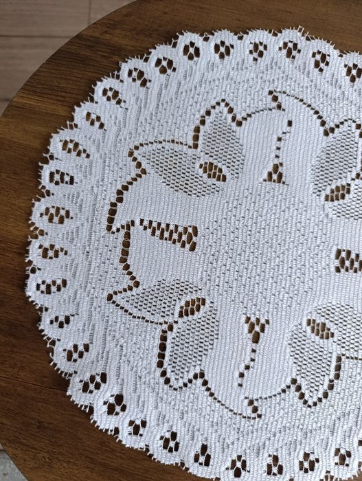 Serwetka 30 cm biała