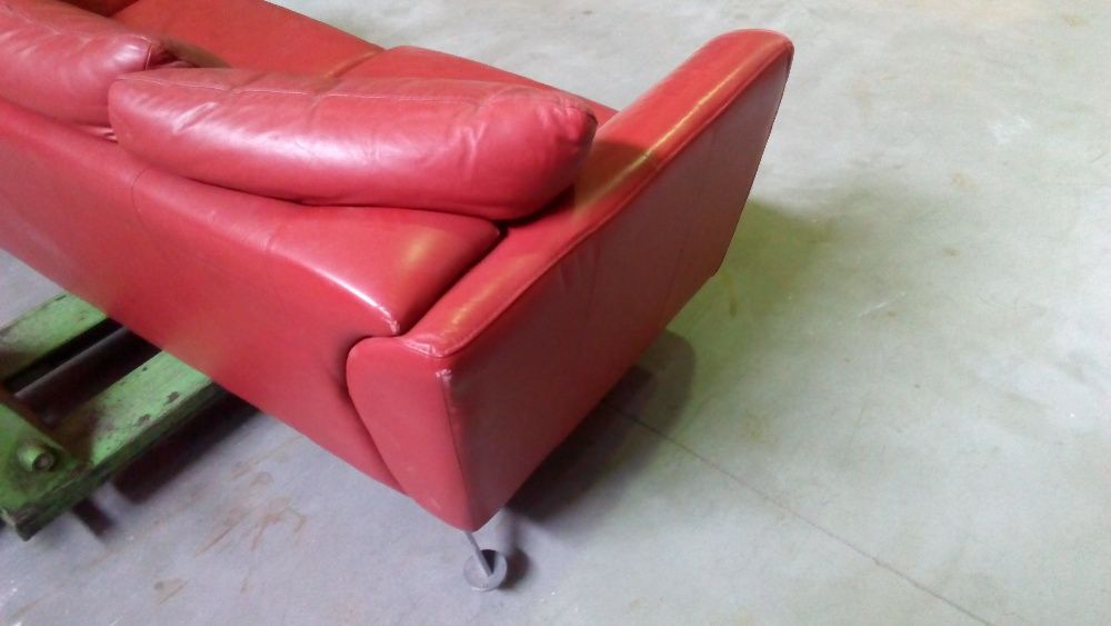 Sofá de Pele Encarnado Vintage