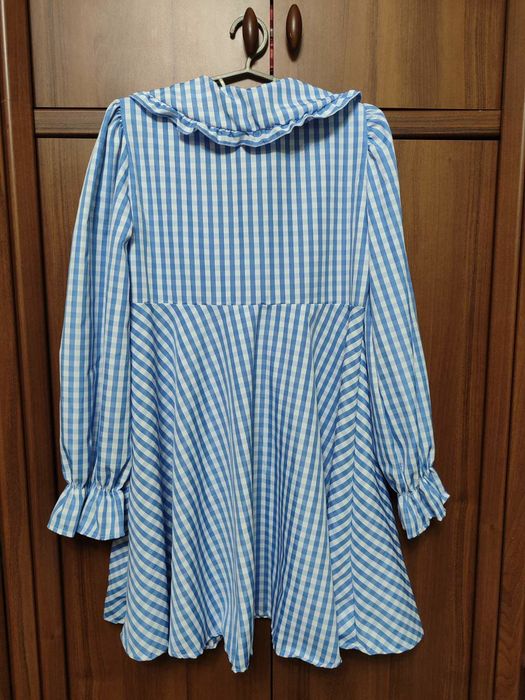 Жіноча літня сукня з широкими рукавами в клітинку