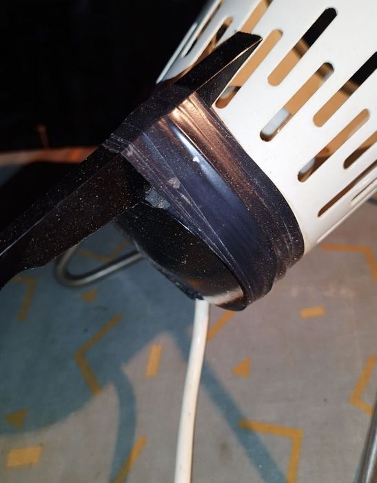 Lampa rozgrzewając typu solux