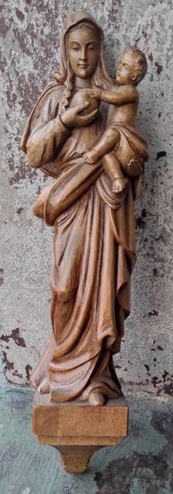 Rzeźba drewniana Madonna z Dzieciątkiem  lata 80