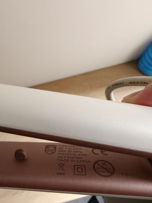 Prostownica Philips MoistureProtect HP8374/00