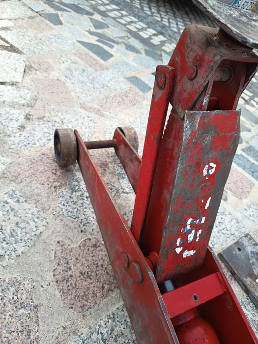 Macaco hidráulico carro