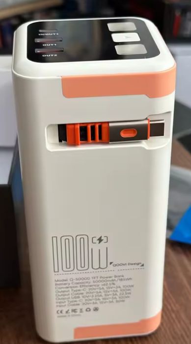 Павербанк QOOVI 50000 mAh 100W з TFT дисплеєм та вбудованим кабелем
Па