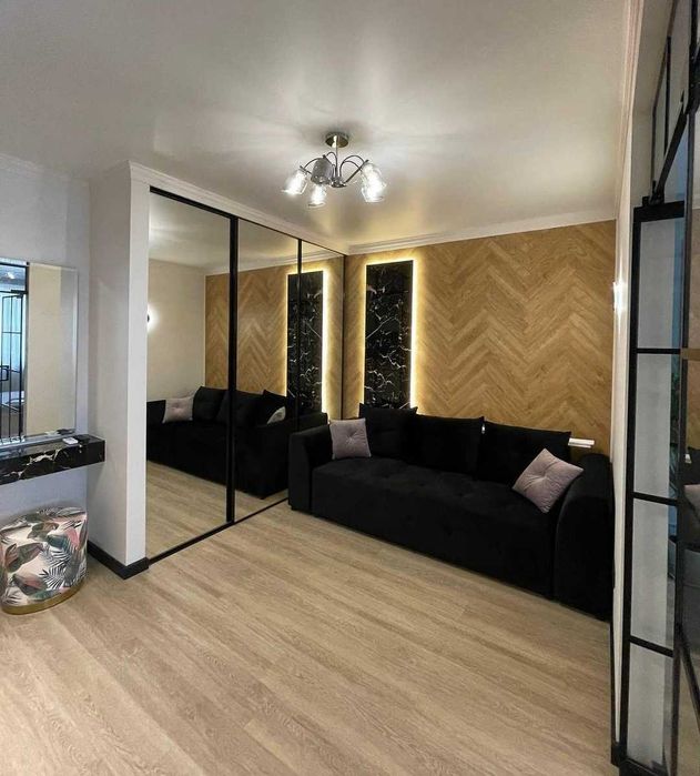 Подобова оренда квартири біля озера, парку