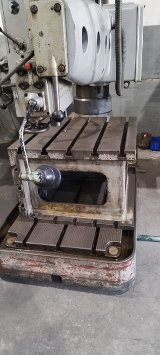 Maquinas furar radial