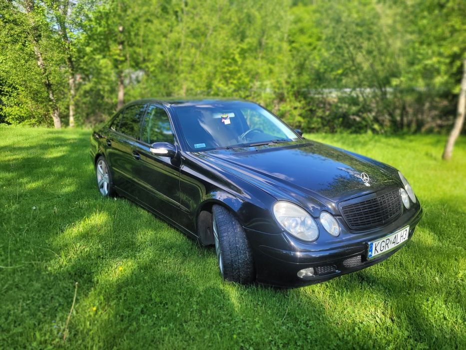 Mercedes   E 240