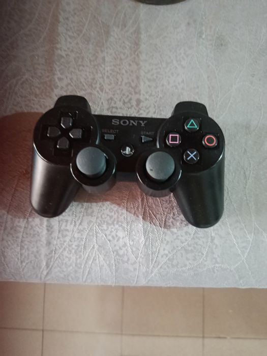 PS3 Slim + 3 Jogos (GTA V, PES 2012, Naruto Storm 3) + Comando + HDMI