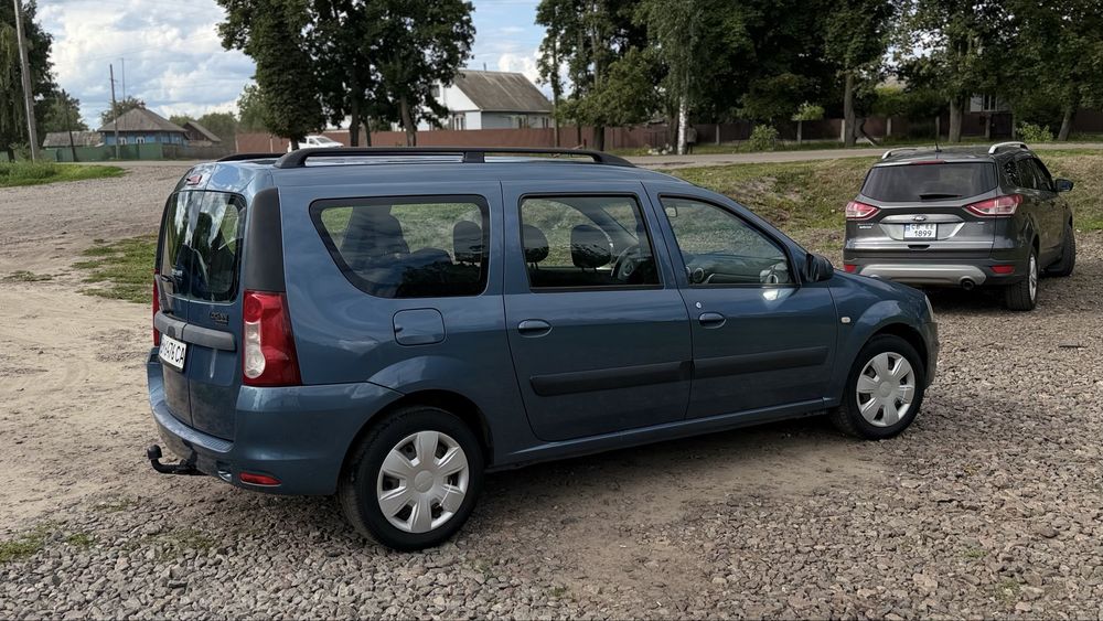 Dacia Logan 1.6 газ/бенз. А/С