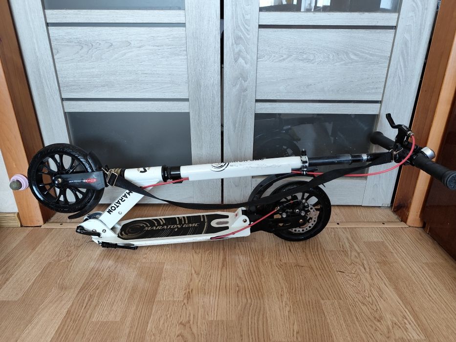 Двухколісний Самокат Maraton