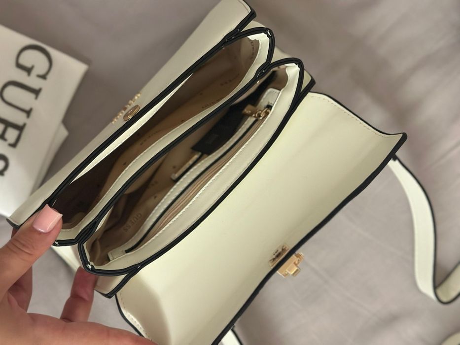 Mala Branca Guess